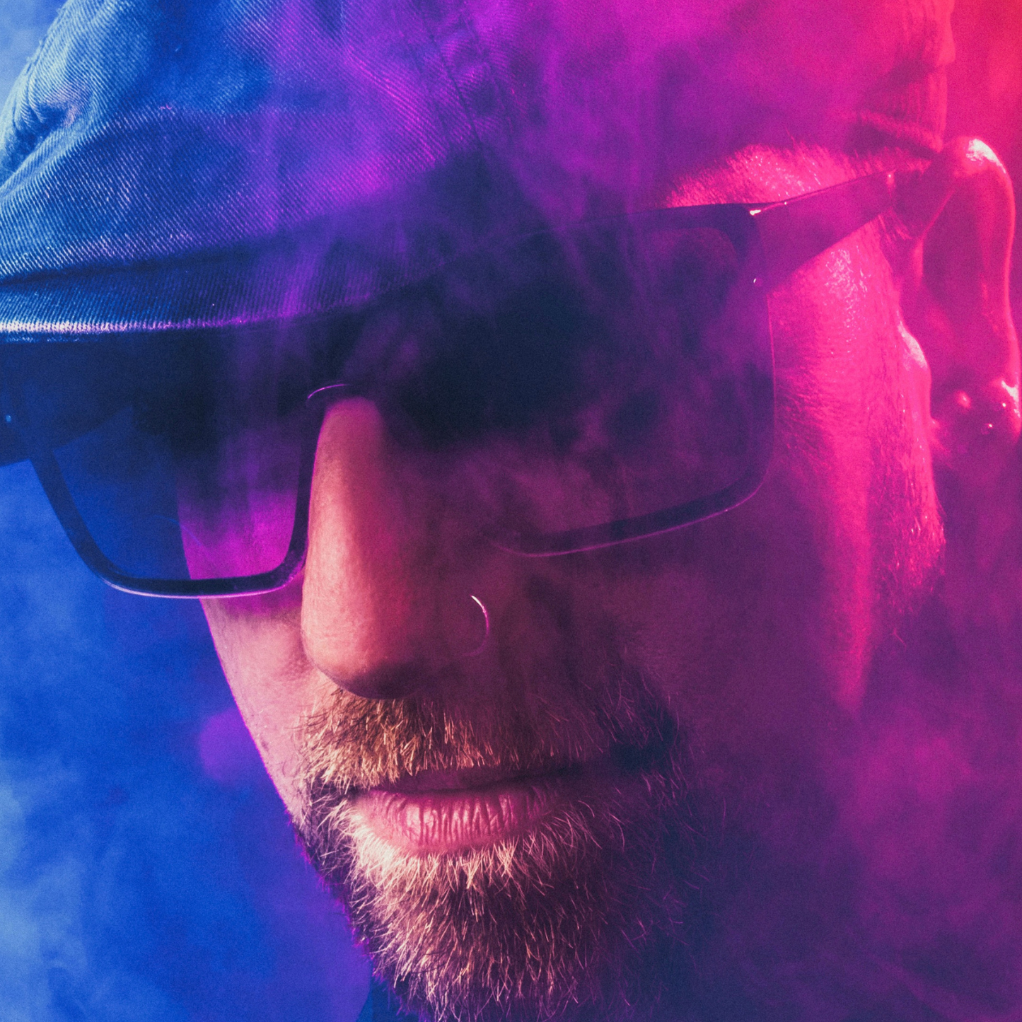 Ufo - Neue Single jetzt schon Downloaden!